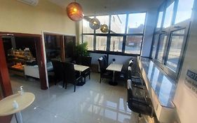 Horizon Studio Serviced Apartments